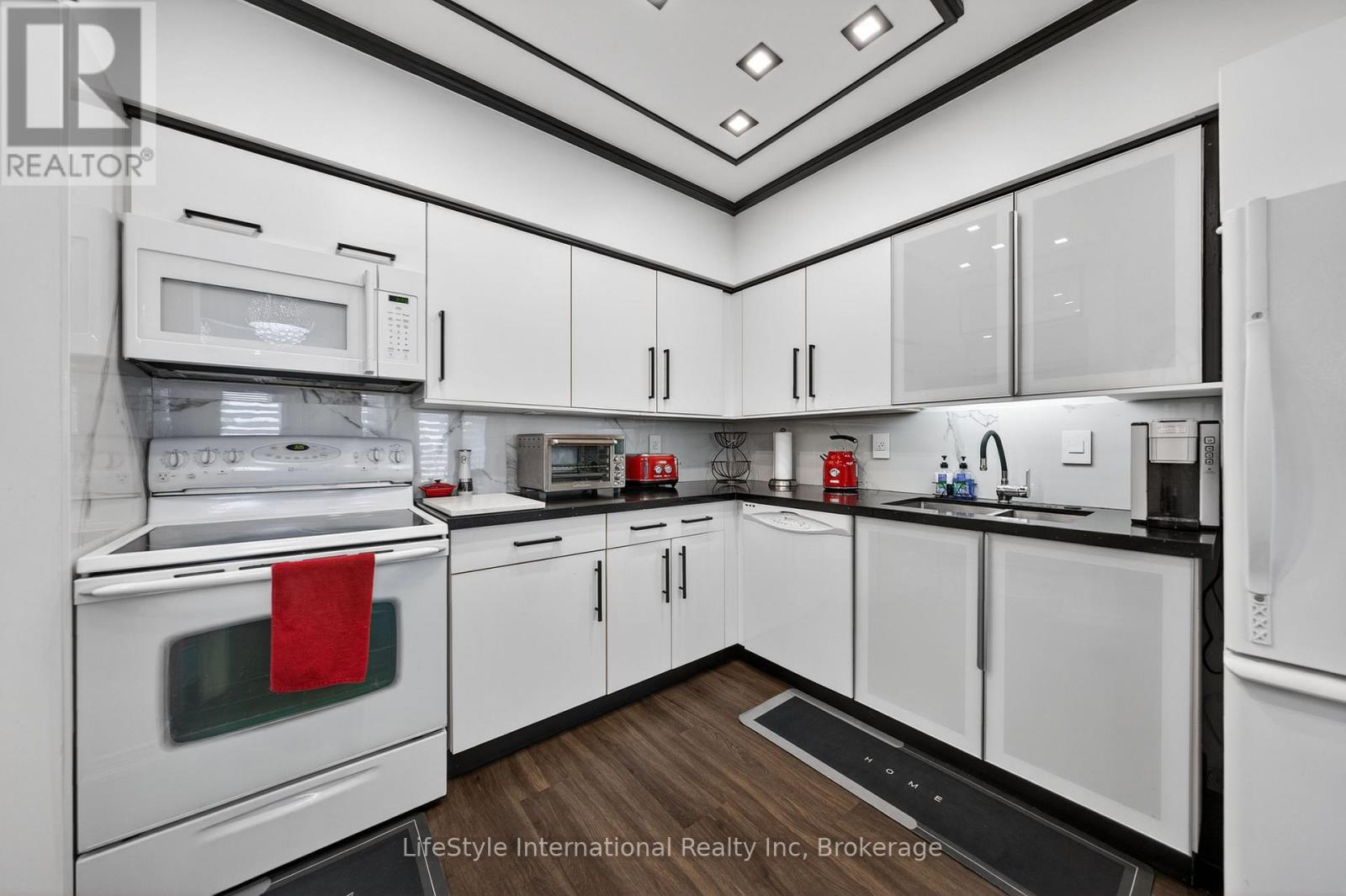 213 - 208 Silvercreek Parkway N, Guelph, Ontario  N1H 8H2 - Photo 8 - X13418216