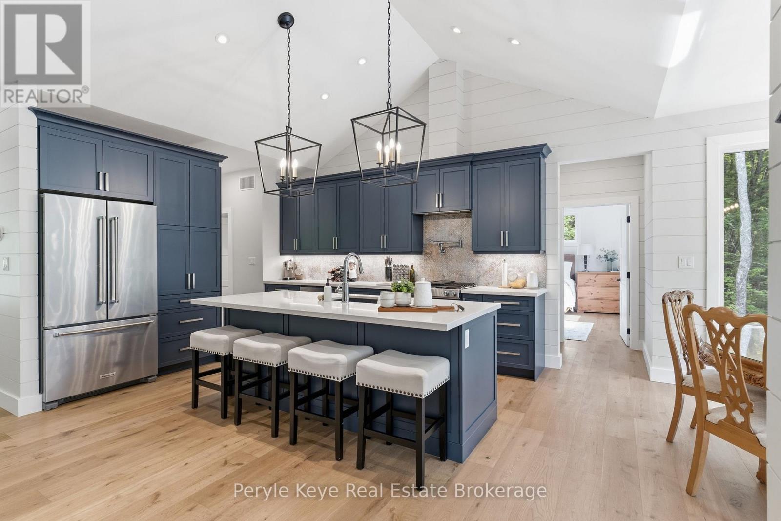 1140 Walkers Glenn Crescent, Lake Of Bays, Ontario  P1H 2J6 - Photo 4 - X13418326