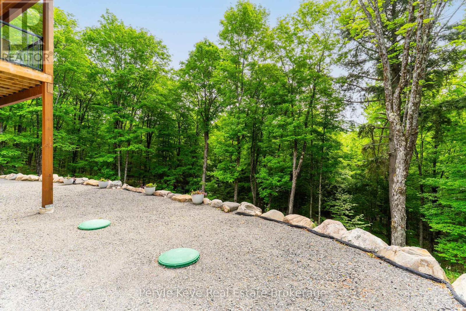 1140 Walkers Glenn Crescent, Lake Of Bays, Ontario  P1H 2J6 - Photo 44 - X13418326