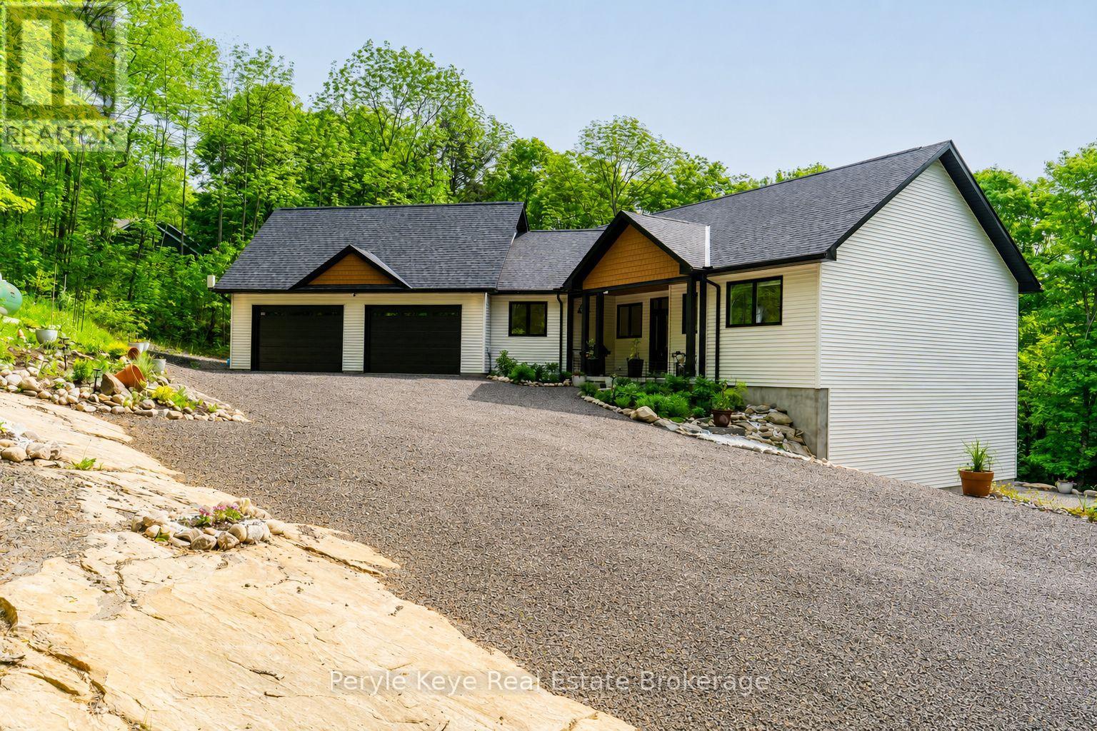 1140 Walkers Glenn Crescent, Lake Of Bays, Ontario  P1H 2J6 - Photo 5 - X13418326