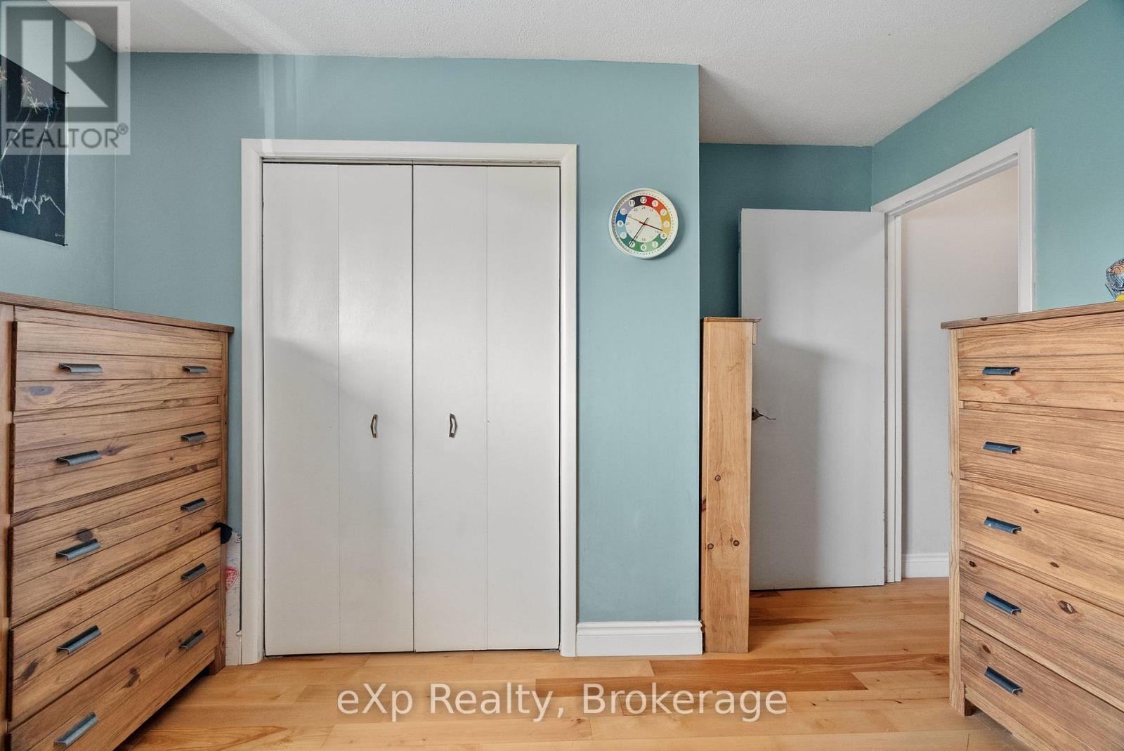 286 Dufferin Street, Stratford, Ontario  N5A 2H2 - Photo 14 - X13418354