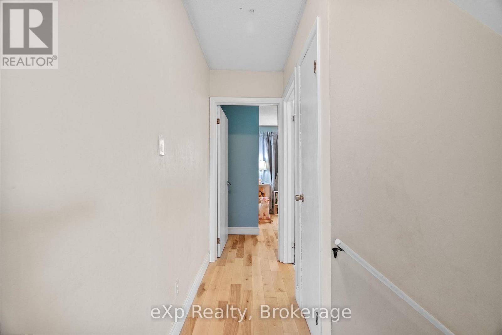 286 Dufferin Street, Stratford, Ontario  N5A 2H2 - Photo 15 - X13418354