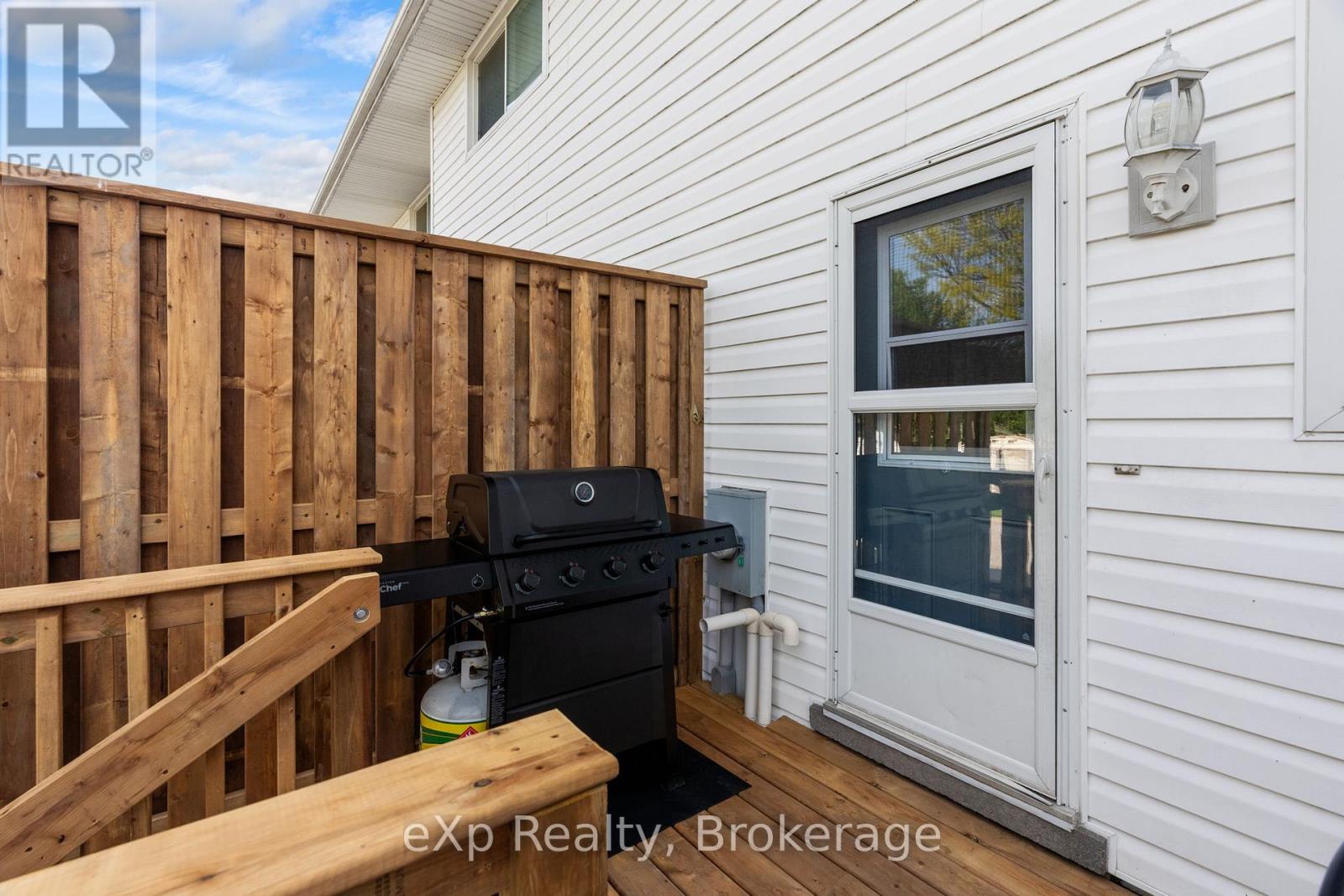 286 Dufferin Street, Stratford, Ontario  N5A 2H2 - Photo 26 - X13418354