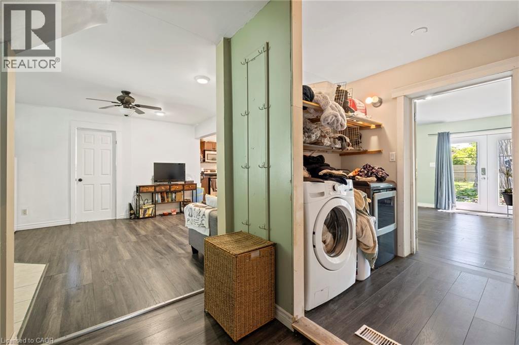 54 E Chestnut Street E, St. Catharines, Ontario  L2T 1H1 - Photo 18 - 40837742