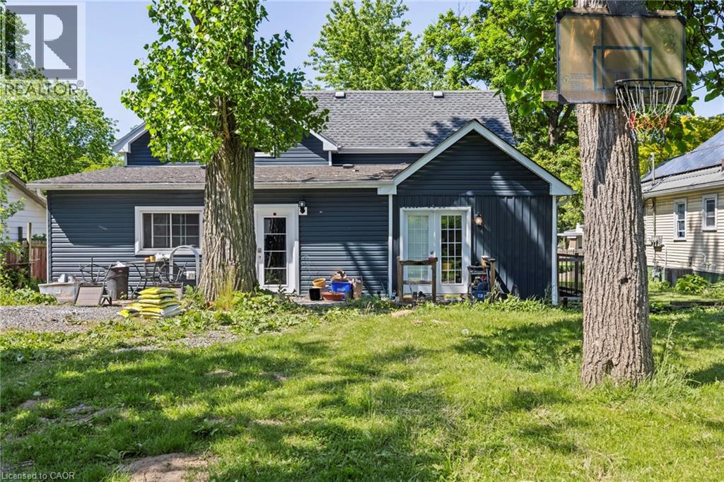 54 E Chestnut Street E, St. Catharines, Ontario  L2T 1H1 - Photo 44 - 40837742