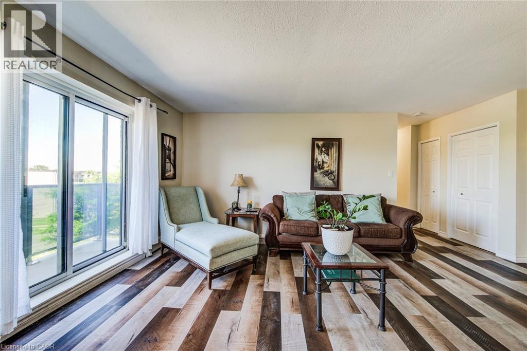 283 Fairway Road N Unit# 302, Kitchener, Ontario  N2A 2P1 - Photo 15 - 40835306