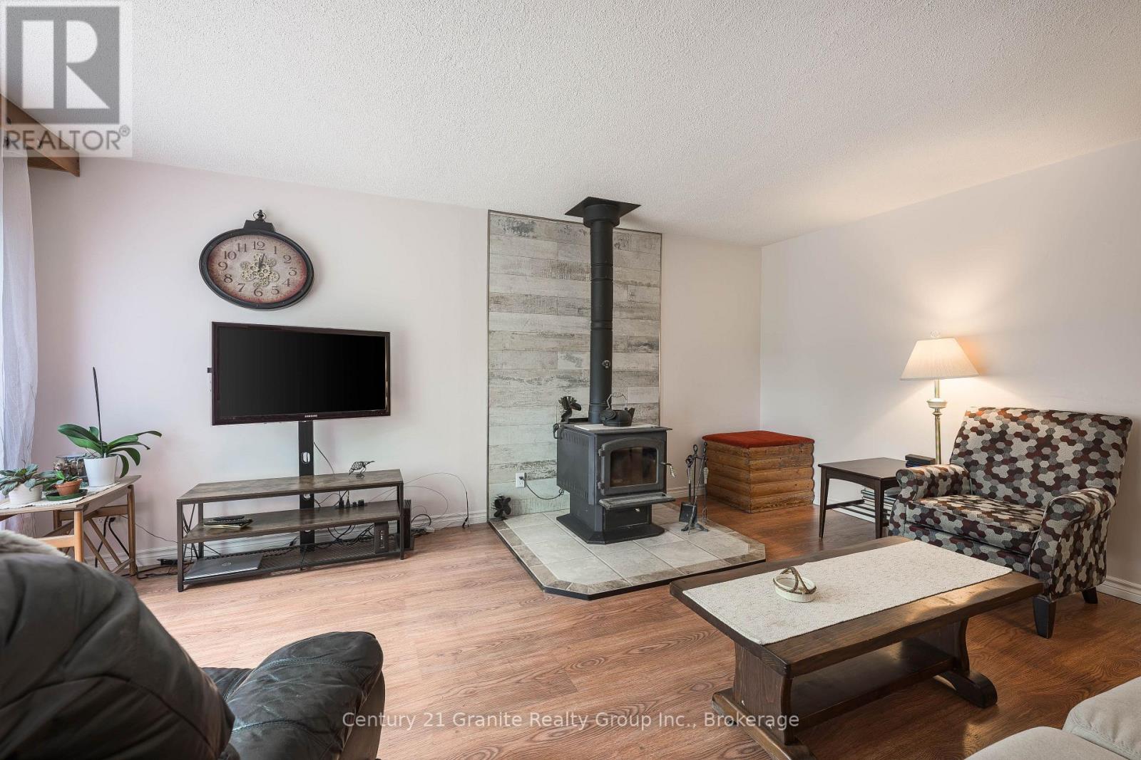 267 Riverside Drive, Dysart Et Al, Ontario  K0M 1S0 - Photo 6 - X13418476