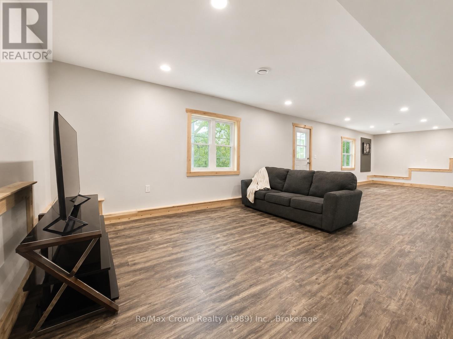 771 Limberlost Point Road, Parry Sound Remote Area, Ontario  P0H 2R0 - Photo 27 - X13418528