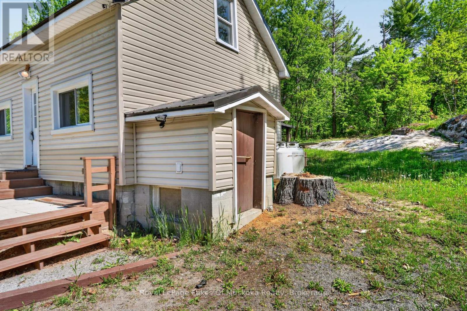 1018 Sniders Bay Road, Gravenhurst, Ontario  P1P 1R2 - Photo 23 - X13418592