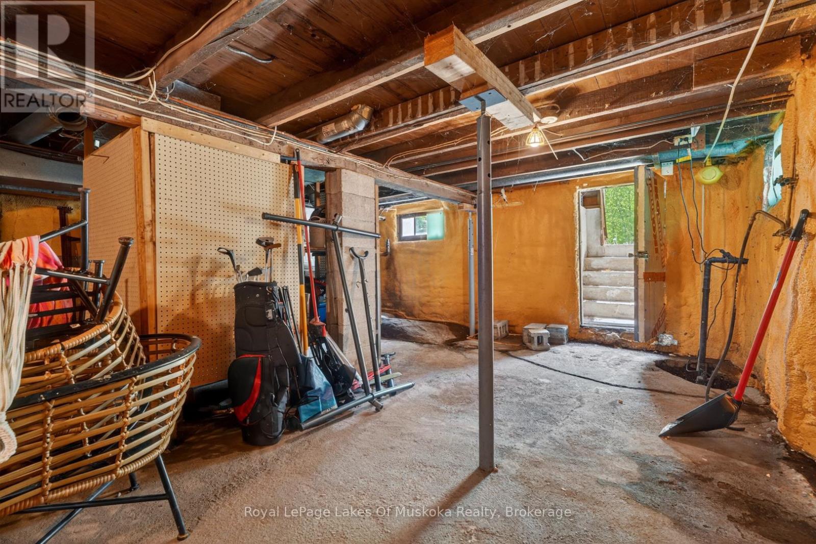 1018 Sniders Bay Road, Gravenhurst, Ontario  P1P 1R2 - Photo 25 - X13418592