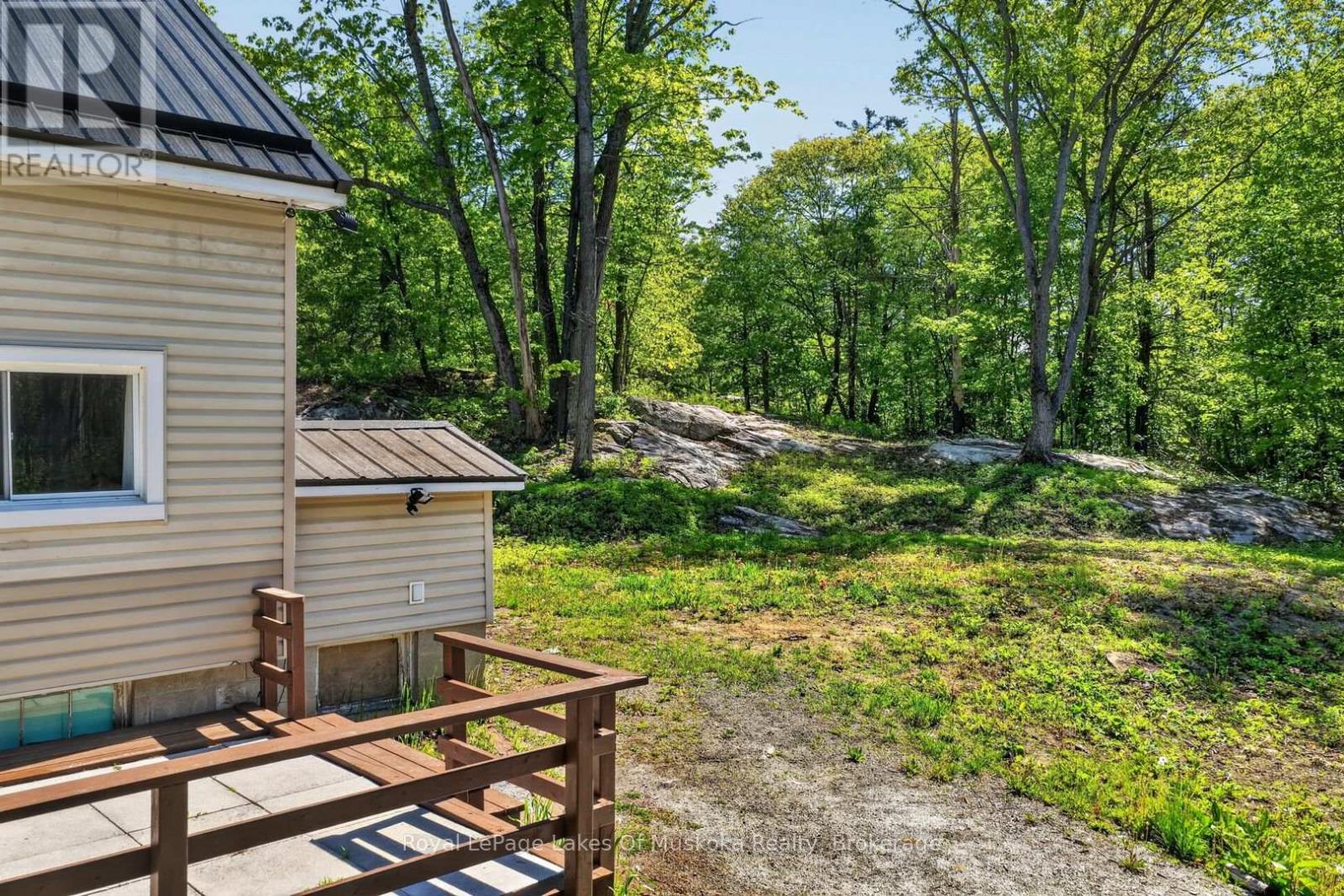 1018 Sniders Bay Road, Gravenhurst, Ontario  P1P 1R2 - Photo 27 - X13418592