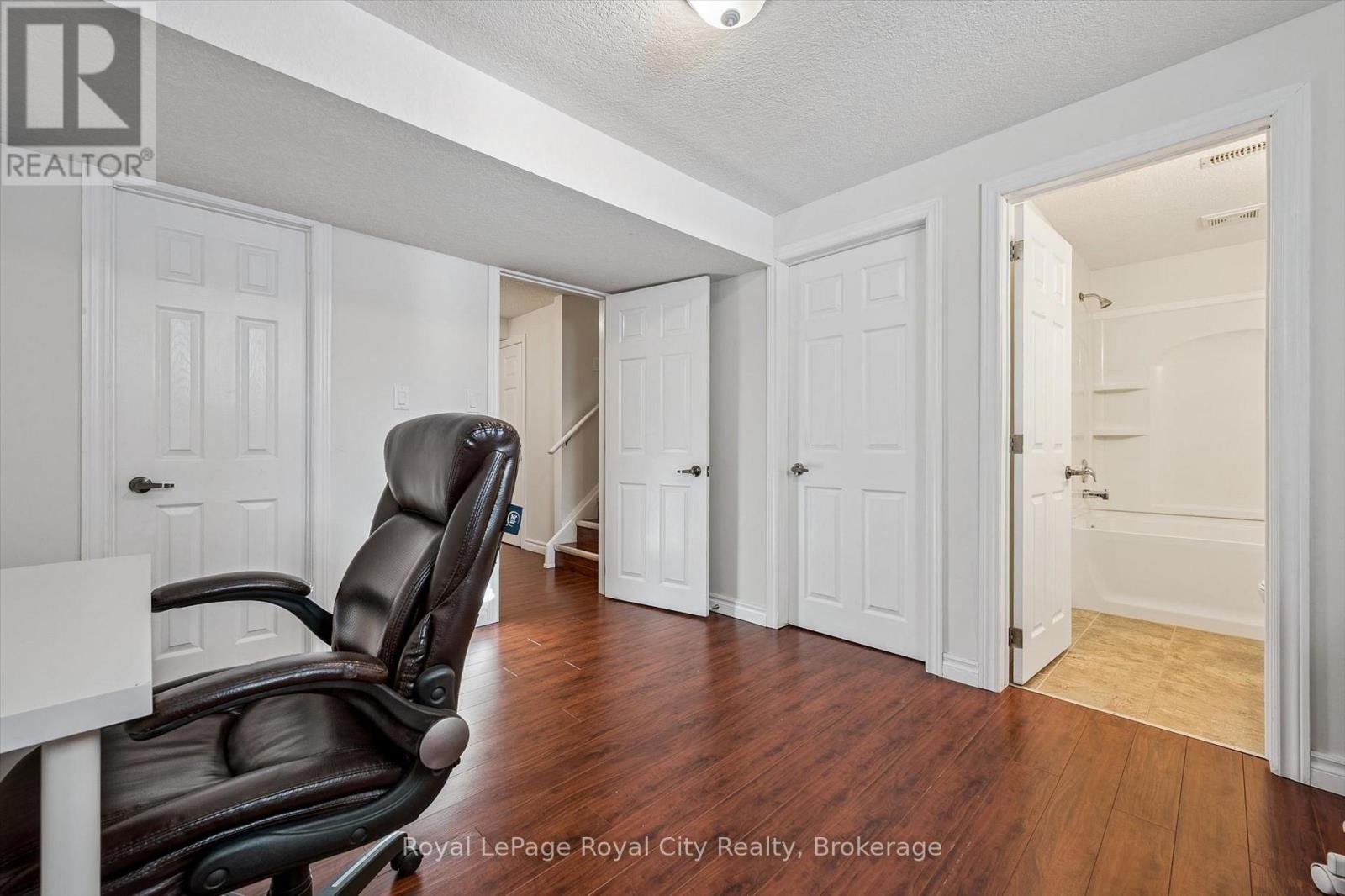 6 - 361 Arkell Road, Guelph, Ontario  N1L 1E5 - Photo 26 - X13418654