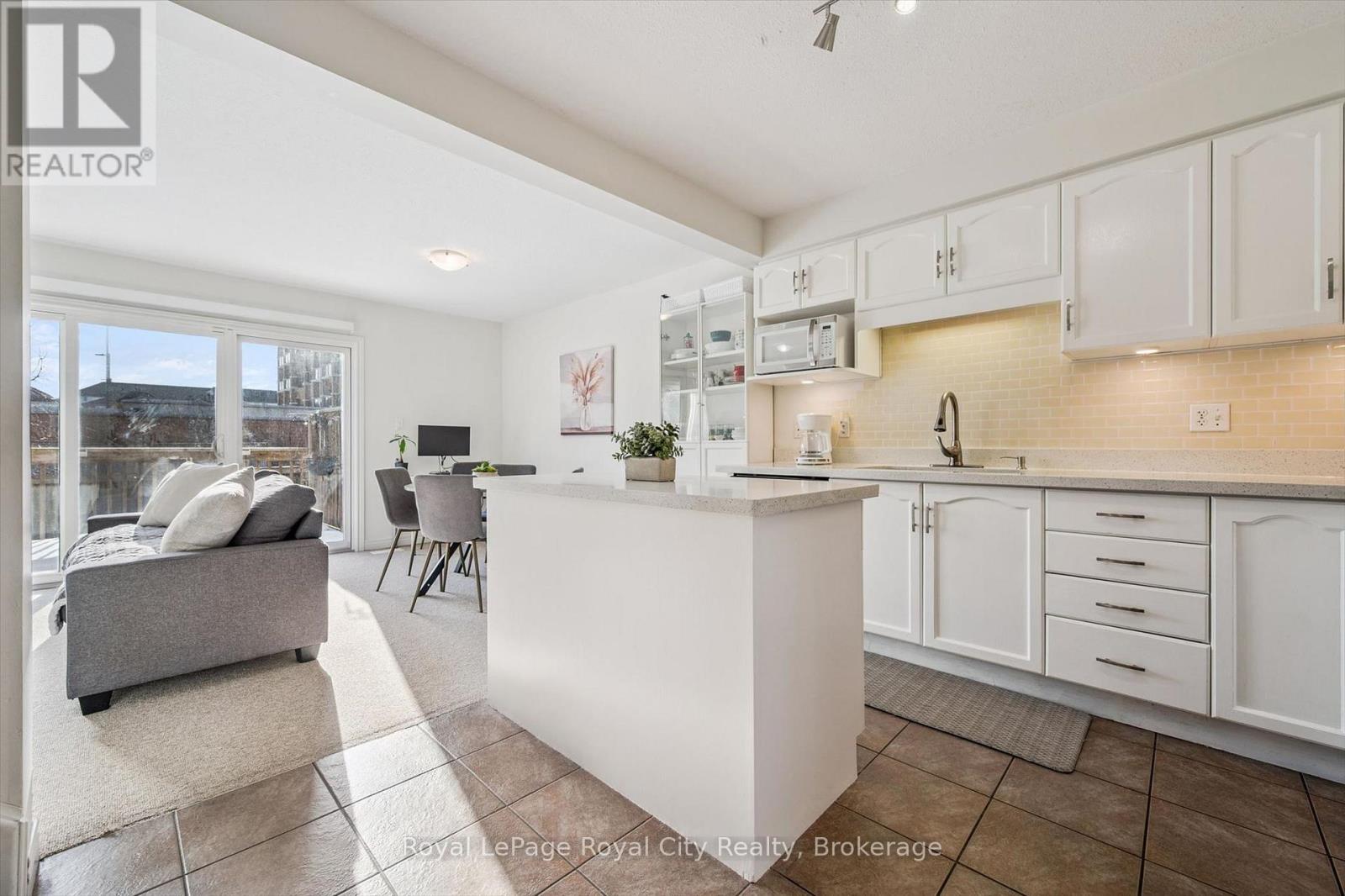 6 - 361 Arkell Road, Guelph, Ontario  N1L 1E5 - Photo 3 - X13418654