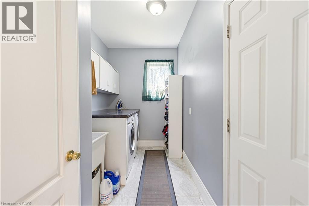 805 Munich Circle, Waterloo, Ontario  N2V 2N5 - Photo 19 - 40836085