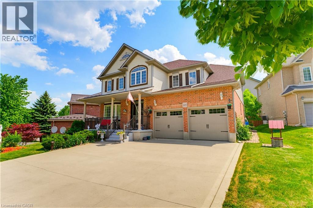 805 Munich Circle, Waterloo, Ontario  N2V 2N5 - Photo 3 - 40836085
