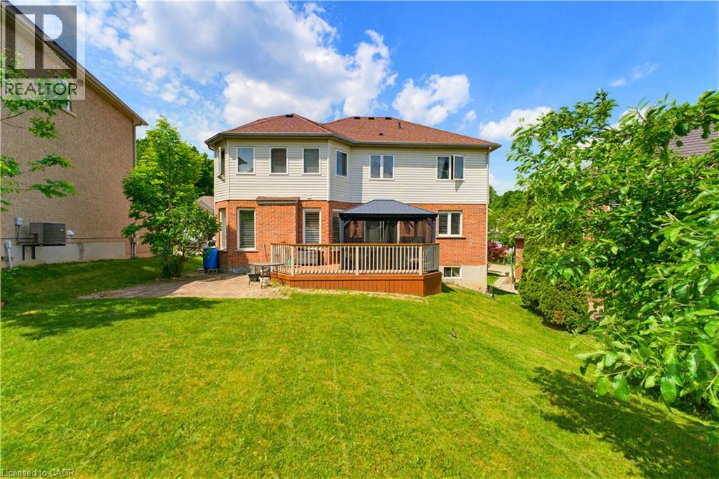 805 Munich Circle, Waterloo, Ontario  N2V 2N5 - Photo 37 - 40836085