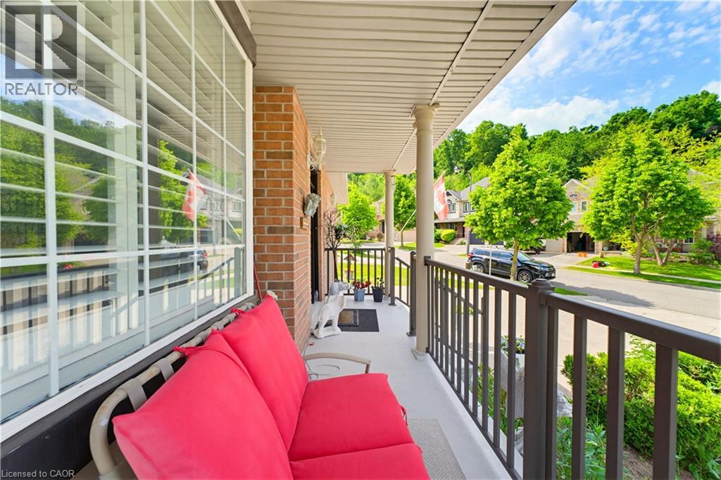 805 Munich Circle, Waterloo, Ontario  N2V 2N5 - Photo 5 - 40836085