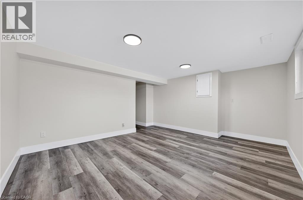 970 Parkdale Avenue, Fort Erie, Ontario  L2A 5B6 - Photo 34 - 40837772