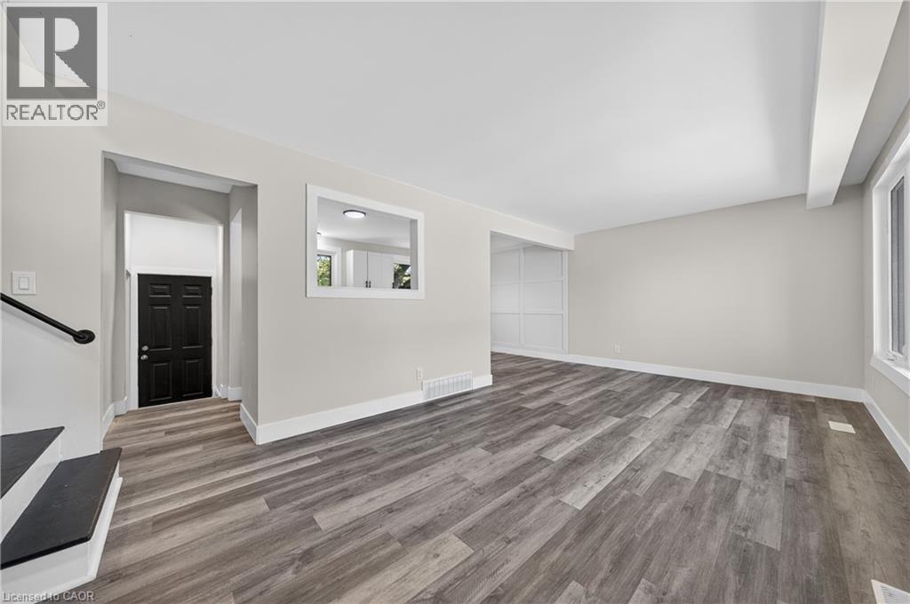 970 Parkdale Avenue, Fort Erie, Ontario  L2A 5B6 - Photo 6 - 40837772