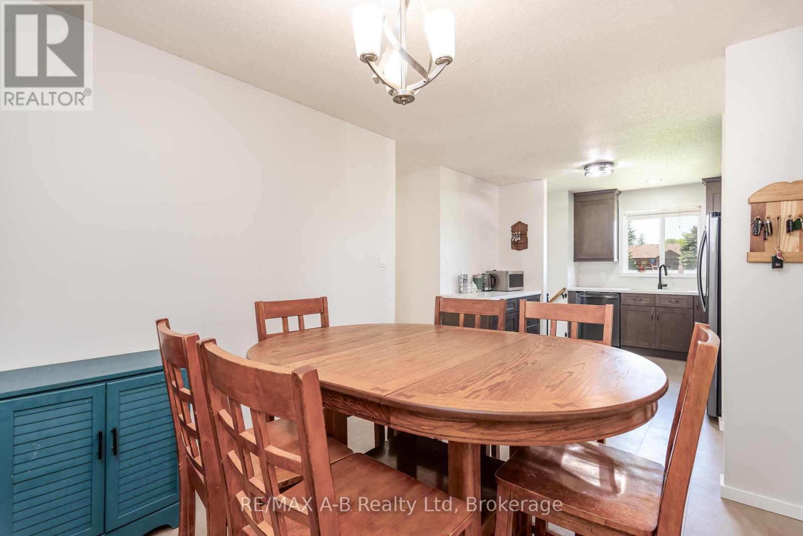 180 Westwood Avenue, East Zorra-Tavistock, Ontario  N0B 2R0 - Photo 30 - X13418718