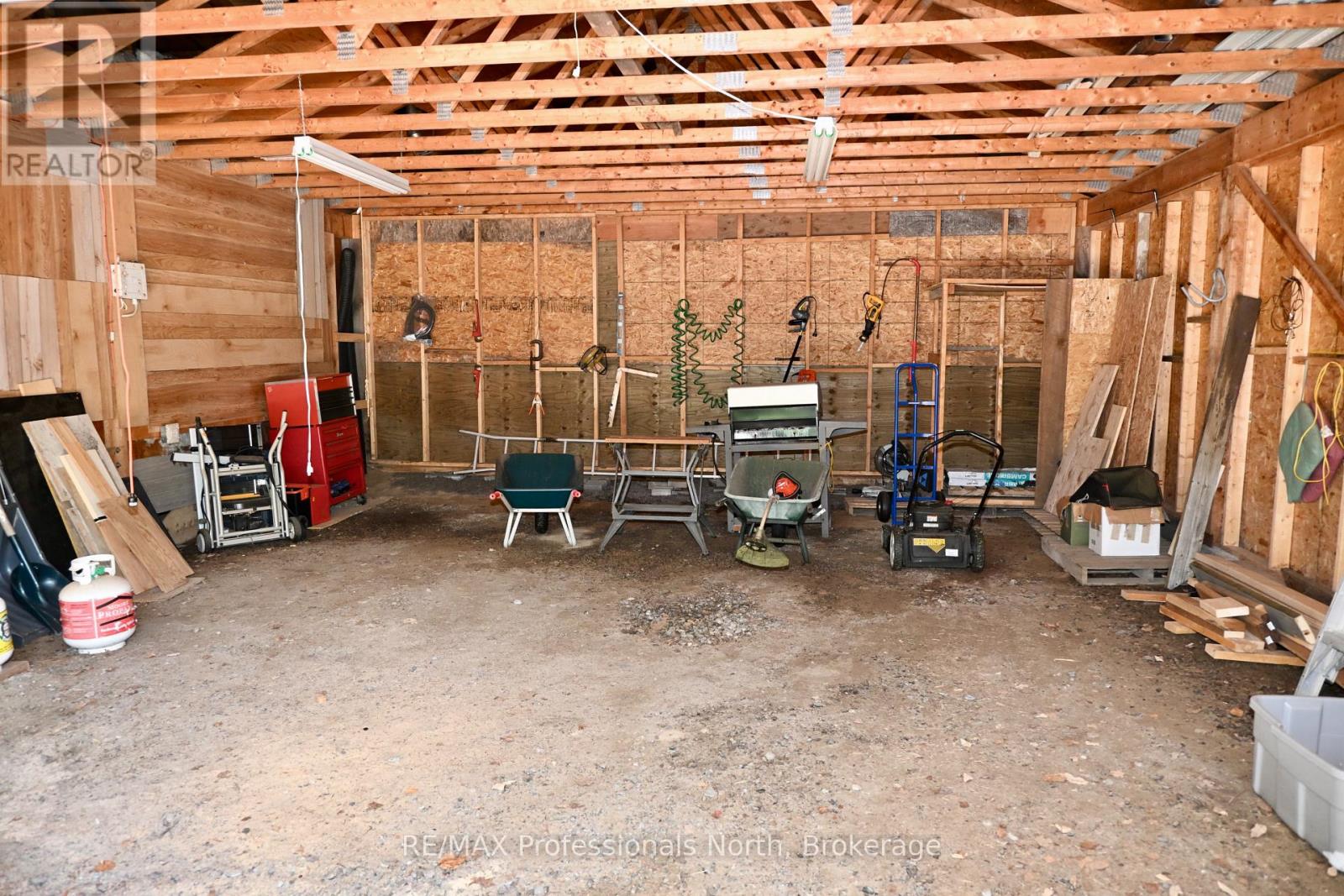 86 Bottings Road, Huntsville, Ontario  P0B 1M0 - Photo 12 - X13418834