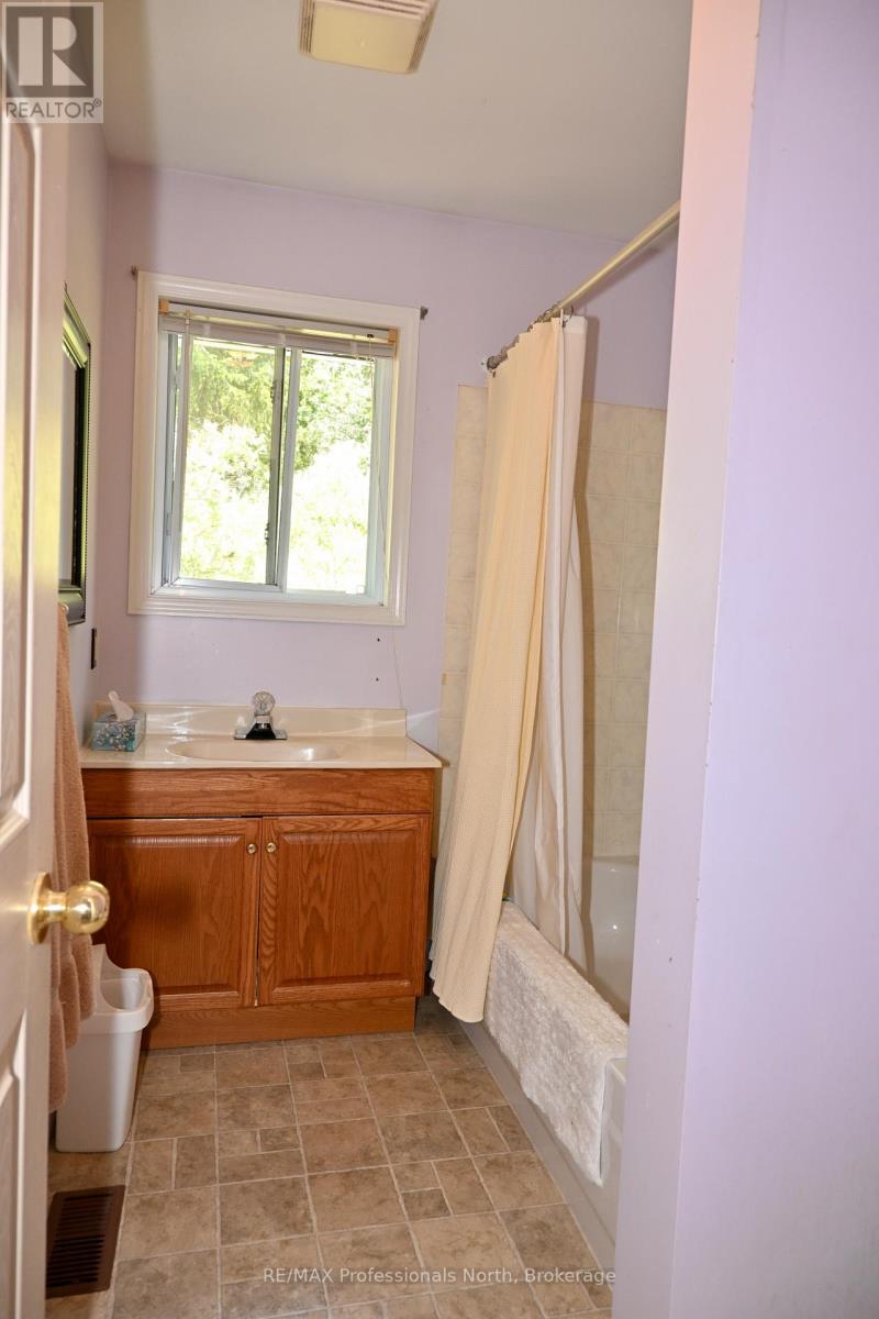 86 Bottings Road, Huntsville, Ontario  P0B 1M0 - Photo 23 - X13418834