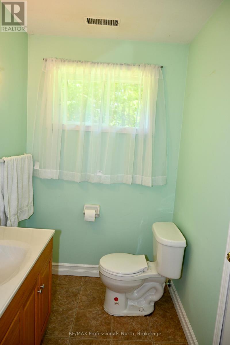 86 Bottings Road, Huntsville, Ontario  P0B 1M0 - Photo 39 - X13418834