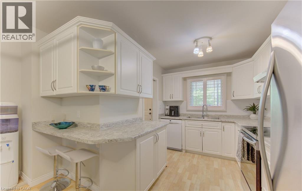 71 Pinecrest Drive, Kitchener, Ontario  N2A 2G6 - Photo 13 - 40835191