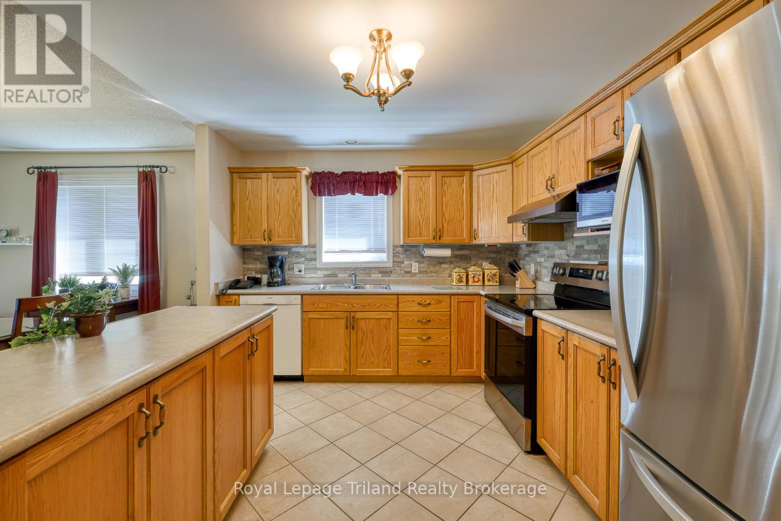 121 Weston Drive, Tillsonburg, Ontario  N4G 5X1 - Photo 10 - X13419144