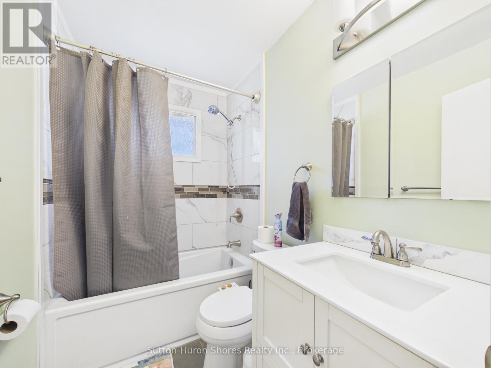 336 Lansdowne Street, Saugeen Shores, Ontario  N0H 2L0 - Photo 14 - X13418934