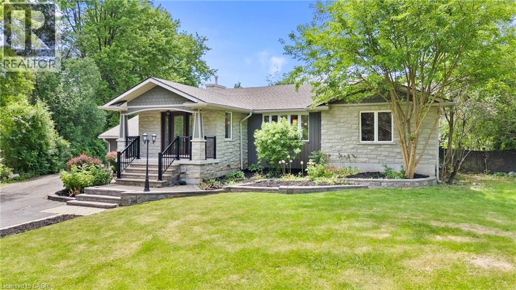 404 Hamilton Drive, Ancaster, Ontario  L9G 2B1 - Photo 3 - 40838101