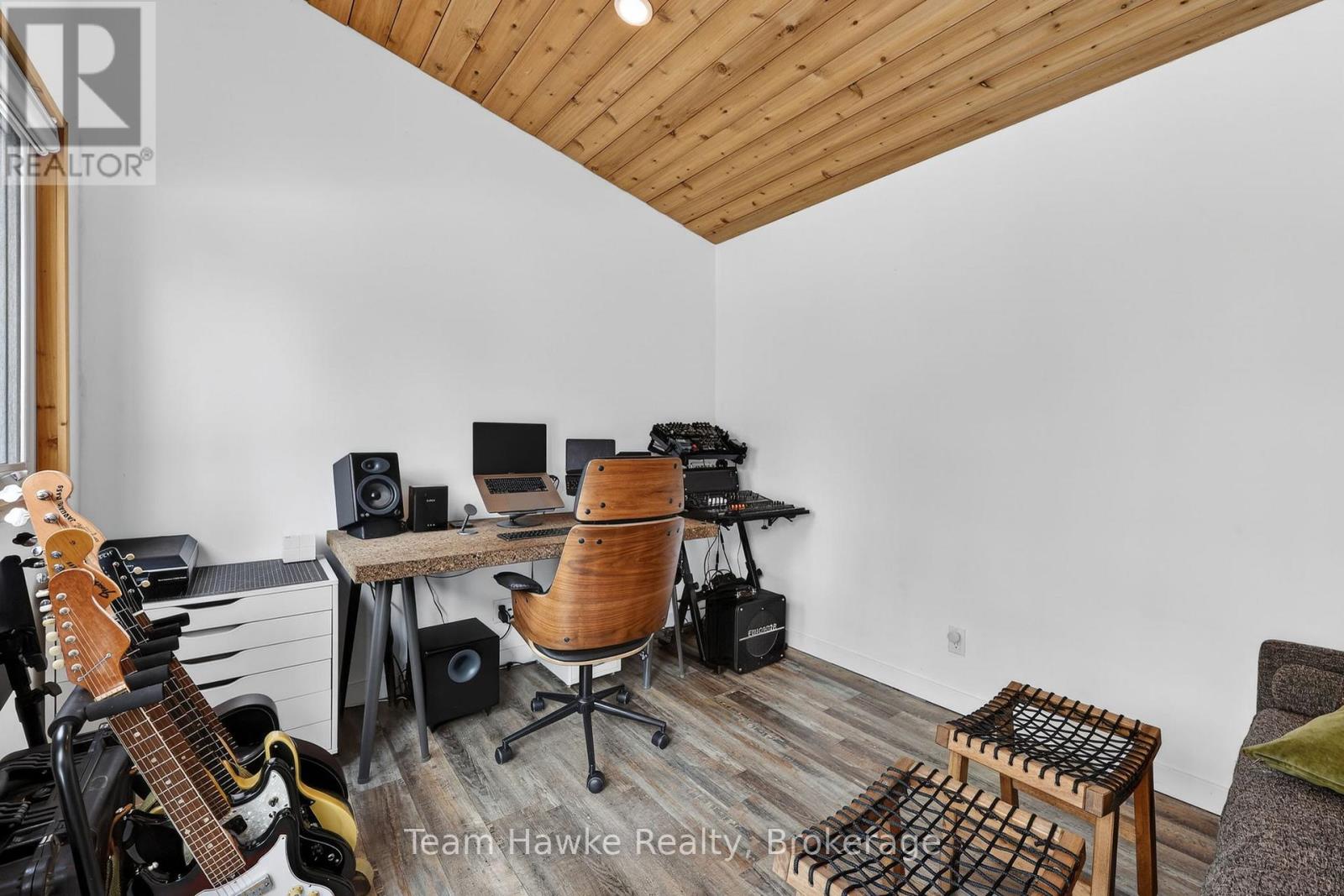 283 Tiny Beaches Road S, Tiny, Ontario  L0L 2J0 - Photo 27 - S13419346