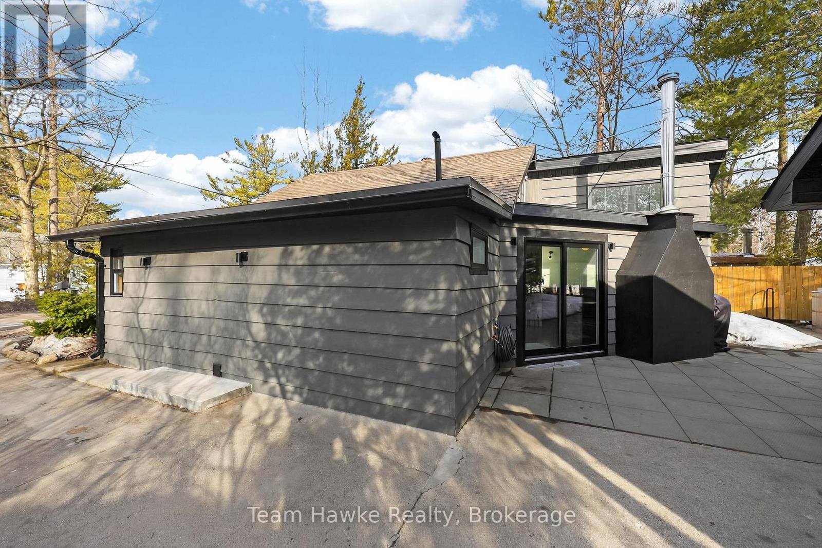 283 Tiny Beaches Road S, Tiny, Ontario  L0L 2J0 - Photo 29 - S13419346