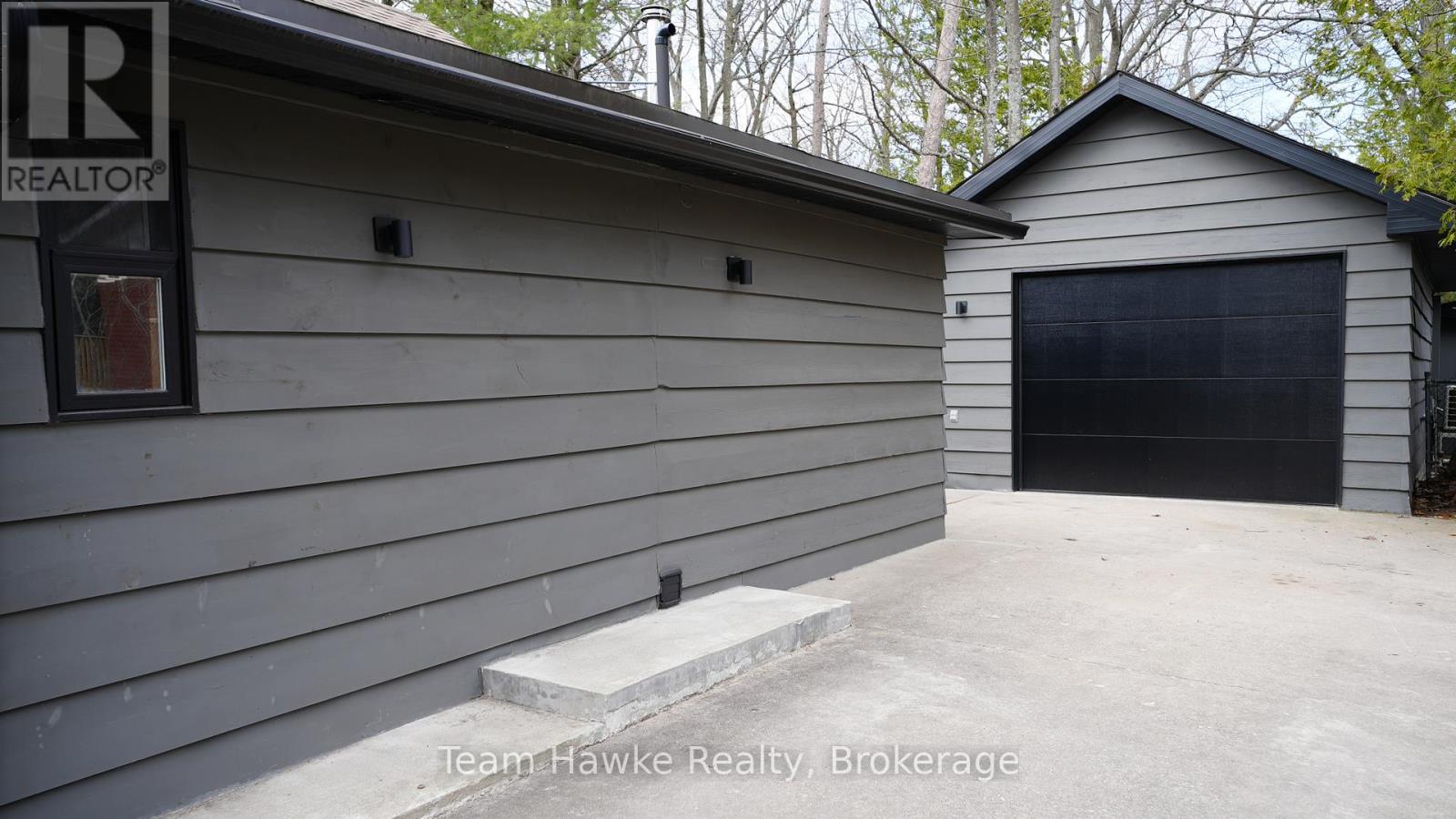 283 Tiny Beaches Road S, Tiny, Ontario  L0L 2J0 - Photo 38 - S13419346