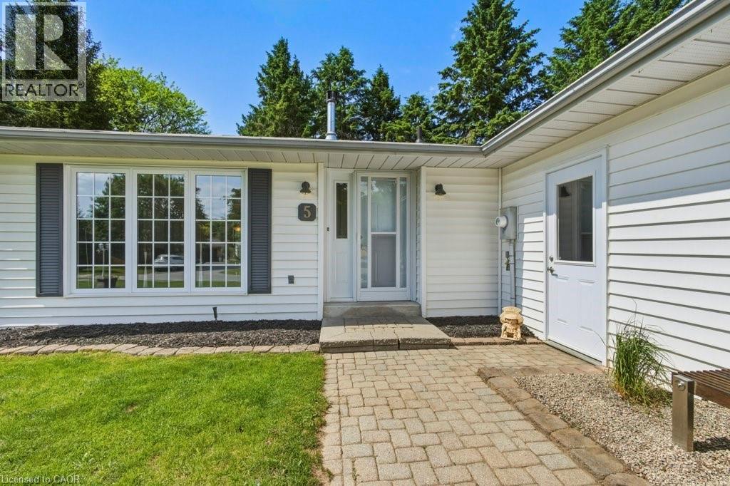 5 Cedar Court, New Tecumseth, Ontario  L0G 1W0 - Photo 22 - 40832325