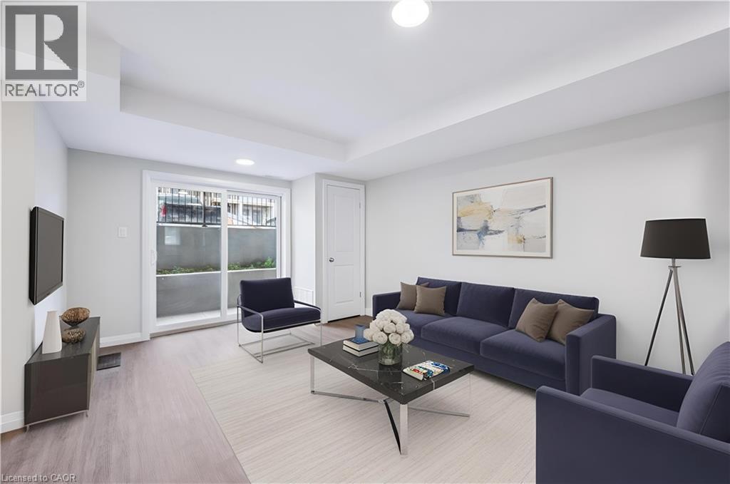 410 Northfield Drive W Unit# D13, Waterloo, Ontario  N2L 0A6 - Photo 3 - 40835793
