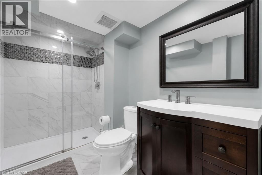 330 Margaret Avenue, Stoney Creek, Ontario  L8E 2J4 - Photo 19 - 40835434