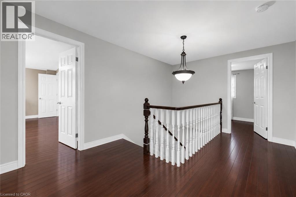 330 Margaret Avenue, Stoney Creek, Ontario  L8E 2J4 - Photo 21 - 40835434