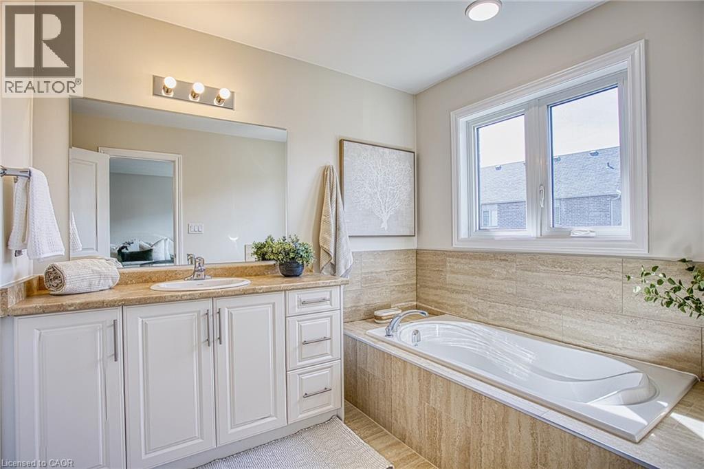 156 Mcknight Avenue, Waterdown, Ontario  L8B 0T7 - Photo 25 - 40837871