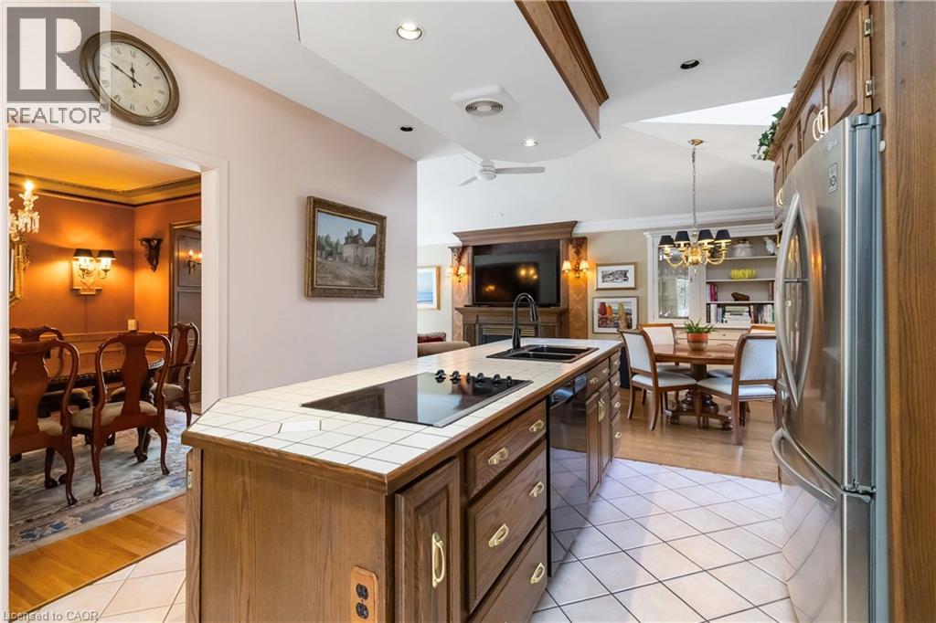 150 Cairncroft Road, Oakville, Ontario  L6J 4L9 - Photo 13 - 40837779