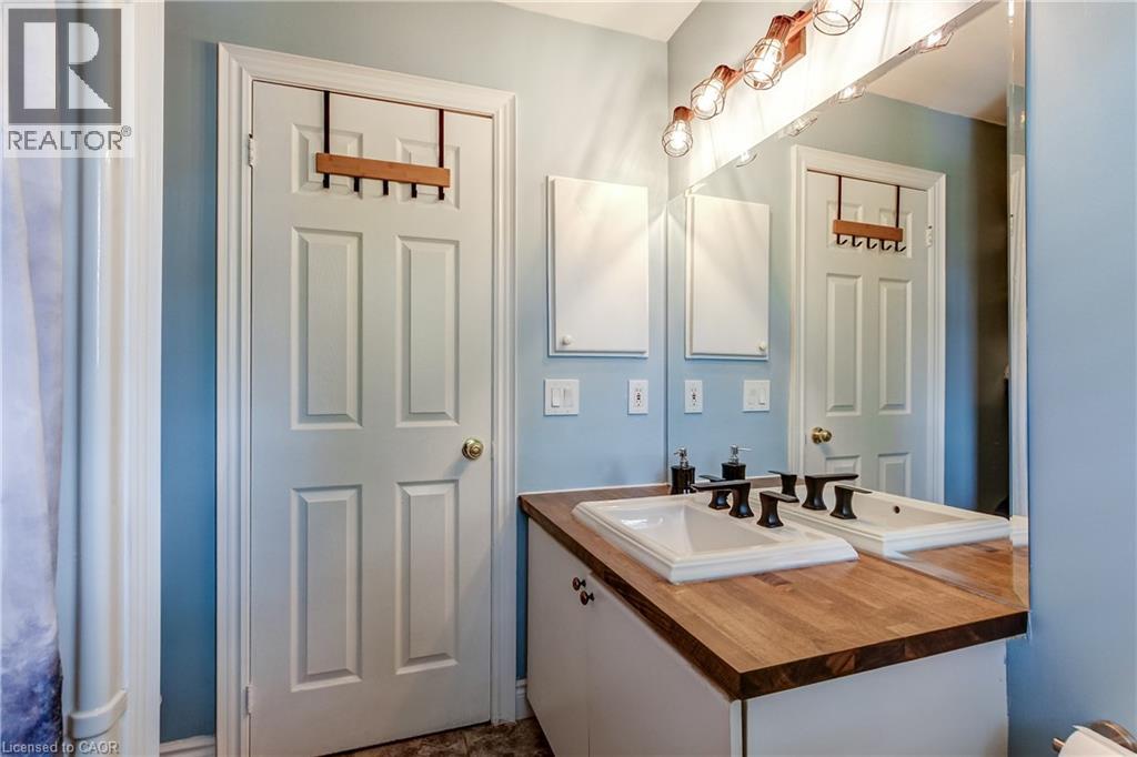 406 Levanna Lane, Oakville, Ontario  L6H 6B8 - Photo 18 - 40834702