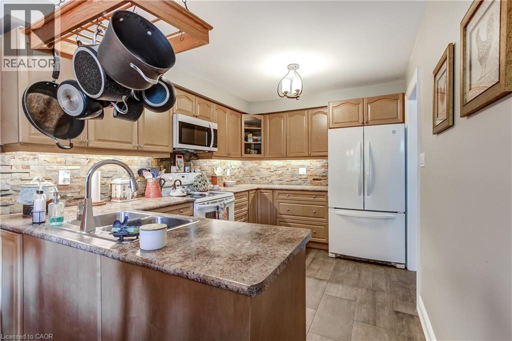 406 Levanna Lane, Oakville, Ontario  L6H 6B8 - Photo 8 - 40834702