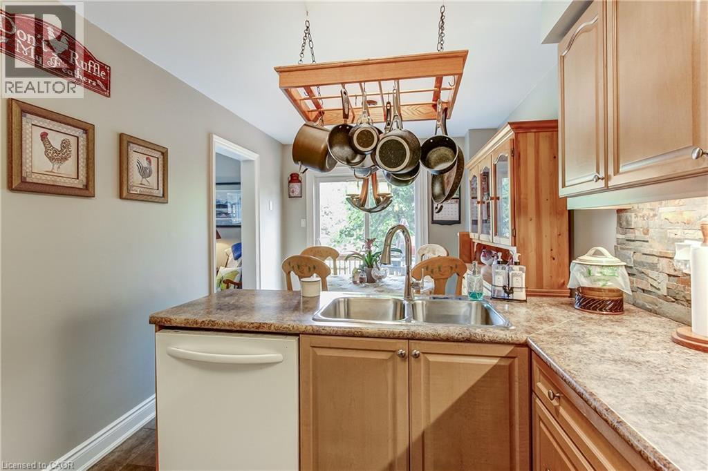 406 Levanna Lane, Oakville, Ontario  L6H 6B8 - Photo 9 - 40834702