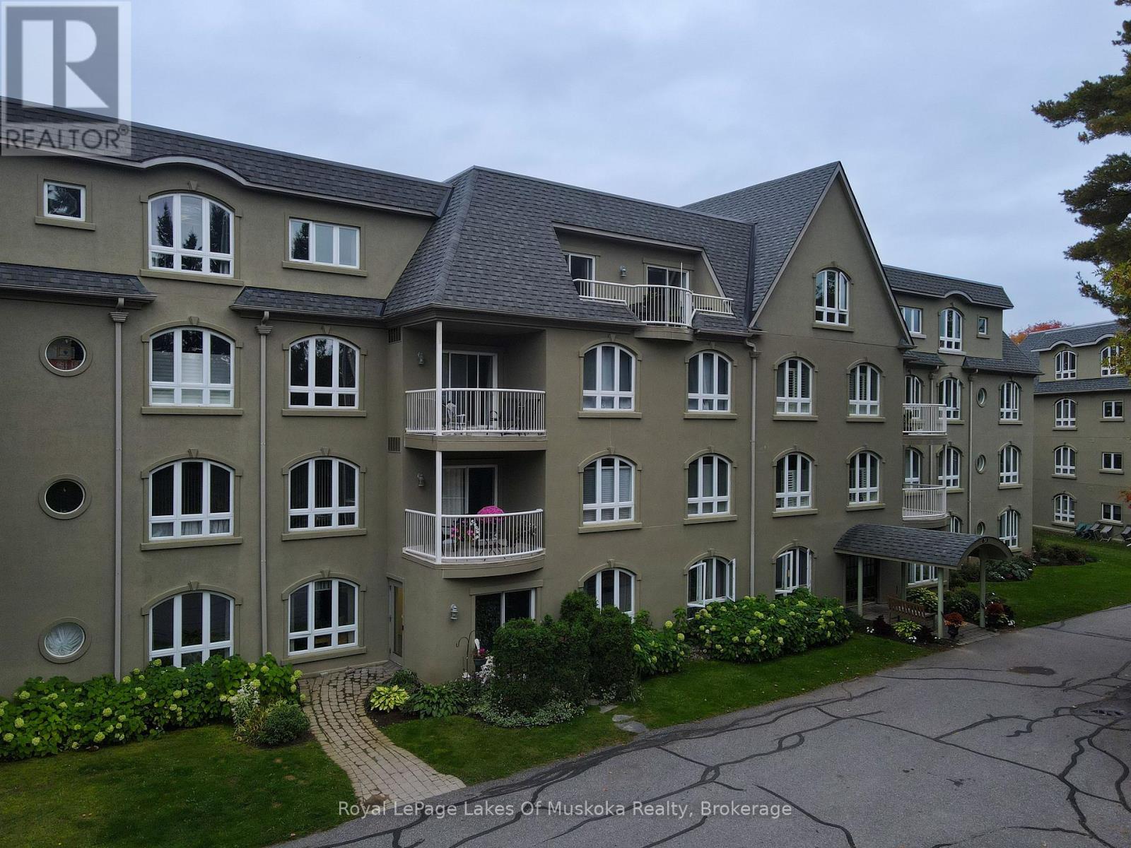 106 - 31 Dairy Lane, Huntsville, Ontario  P1H 2L7 - Photo 2 - X13419994