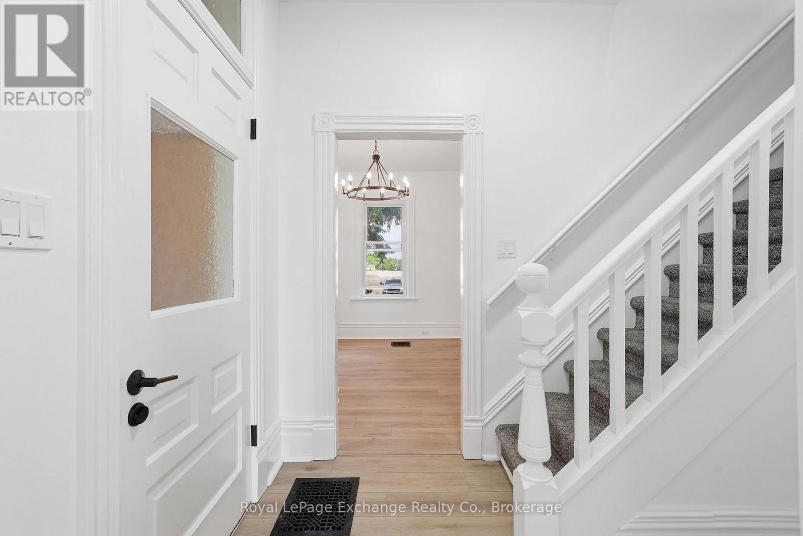 174393 Mulock Road, West Grey, Ontario  N0G 1S0 - Photo 25 - X13420052