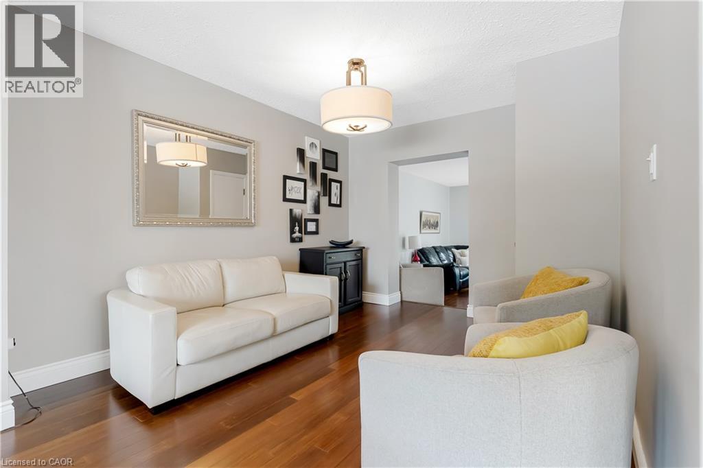 187 Neilson Avenue, Waterloo, Ontario  N2J 2L9 - Photo 14 - 40838078