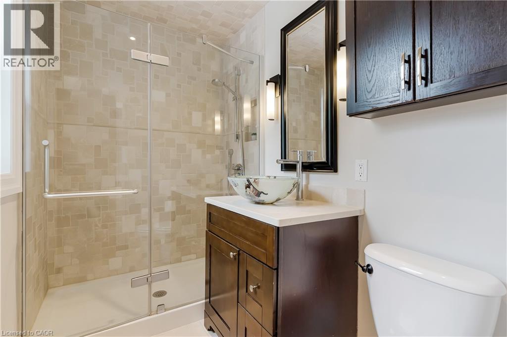 187 Neilson Avenue, Waterloo, Ontario  N2J 2L9 - Photo 17 - 40838078