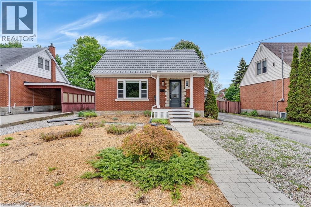 187 Neilson Avenue, Waterloo, Ontario  N2J 2L9 - Photo 2 - 40838078