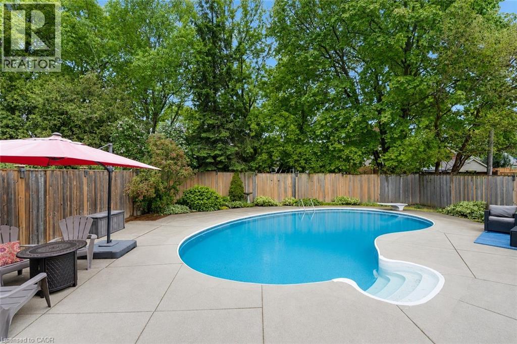 187 Neilson Avenue, Waterloo, Ontario  N2J 2L9 - Photo 41 - 40838078