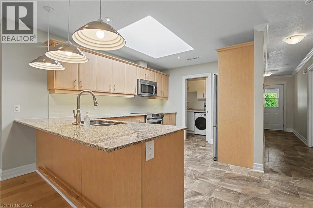 31 Father Biro Trail, Hamilton, Ontario  L9B 1T8 - Photo 22 - 40835068